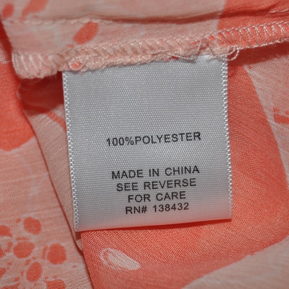 MODCLOTH Apple Short-Sleeved Peter Pan Collar Top - Picture 7 of 8